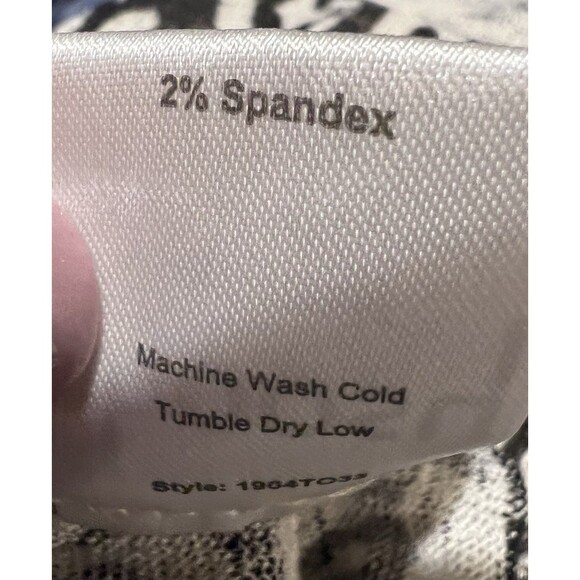 NWT CHOOSY boxy sleeveless tank top in a black and white leopard print Size XS - Picture 7 of 7